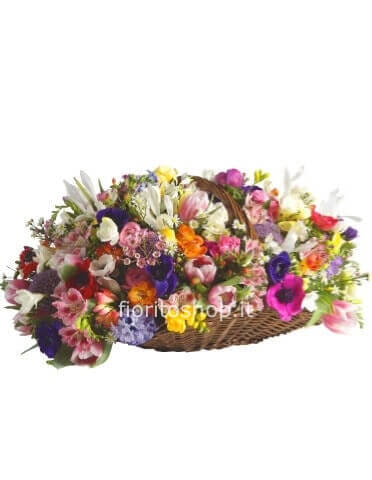 Cesto di fiori assortiti